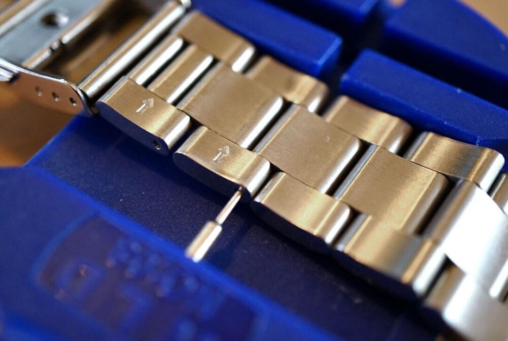 enlever les maillons d'une montre enlever les maillons d'une montre